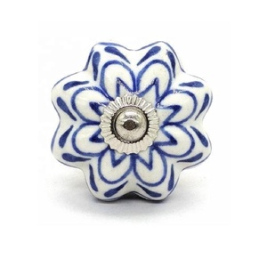 Bleu et jaune fleurs en céramique blanc bouton armoire tire pour armoire commode cuisine porte et meubles poignées usage domestique - Product Image 5