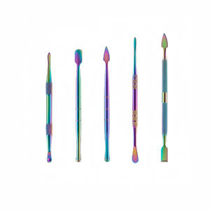 Pousse-cuticules en acier inoxydable et kit de nail art en silicone, directement du fabricant de Sialkot, Pakistan - Product Image 1