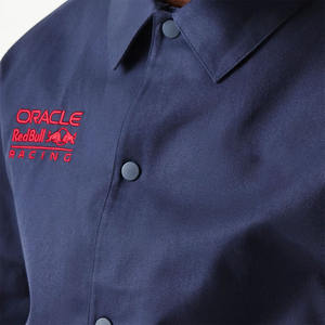 Chaquetas de entrenador personalizadas para hombre, con forro liso, cuello alto, logotipos bordados, impermeables, cortavientos, con parte delantera acolchada, para universidades. - Product Image 6