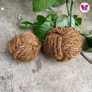 Jouet en forme de boule en coque de noix de coco naturelle - Jouet à mâcher durable et écologique - Boule biodégradable pour le soin dentaire des animaux de compagnie - Product Image 6