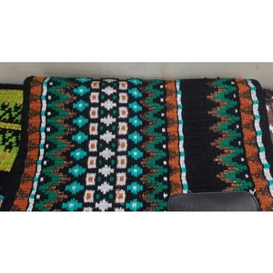 Tapis de selle occidental géométrique en mélange de laine noir, vert, turquoise, marron, couverture de cheval profilée avec patch en cuir Tack LLT - Product Image 1