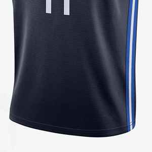 เสื้อบาสเก็ตบอลผู้ชายคุณภาพสูงขายส่ง โพลีเอสเตอร์ 100% พิมพ์ลายด้วยความร้อน ปรับแต่งชื่อทีมและโลโก้ด้านหน้าได้ - Product Image 4