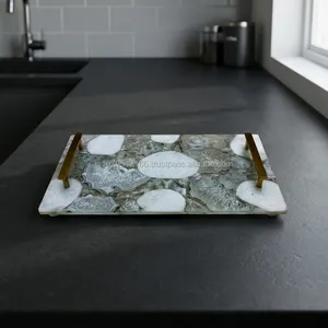 Plateau de service rectangulaire en agate grise fait main avec poignées en métal doré, décoration décorative pour la cuisine, la table basse et la maison - Product Image 5