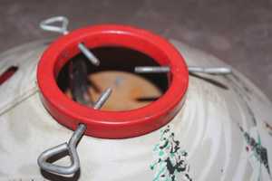 Base para Árbol de Navidad Vintage Colormatic, Estilo Años 50, Grande, de Metal con Diseño Litográfico, Estilo Rústico - Product Image 4