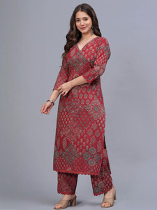 Red Digital Print Cotton Quick Dry Ethnic <b>Kurta</b> Set <b>Women</b> Regular Fit Knee-Length Casual Wear India Pakistan Style All Seasons - Product Image 2