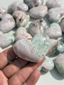 Cœur en jaspe licorne, cristal naturel sculpté à la main, pierre précieuse Feng Shui, cristal de guérison, cadeau, pierre décorative 50-60mm - Product Image 3