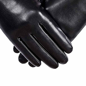 Guantes elegantes de cuero negro para mujer - Accesorios de moda de piel de oveja auténtica - Guantes de invierno forrados, suaves y cálidos - Lujo para dama - Product Image 2