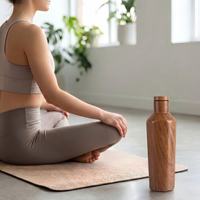 Bouteille d'eau en bois avec bouchon à vis Design minimaliste Réutilisable Utilisation en extérieur Randonnée Camping Écologique
