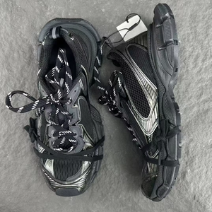 รองเท้าผ้าใบผู้ชายคุณภาพสูง ดีไซน์เนอร์ ไซส์ 3XL สำหรับใส่เดินเล่นกลางแจ้ง รองเท้าวิ่งแฟชั่นยอดนิยม ไซส์ 3XL - Product Image 3