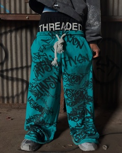 Pantalones de chándal de forro polar personalizados con doble cintura para hombre, estampado de grafiti, pierna ancha, de peso pesado, estilo oversize Hip Hop - Product Image 3