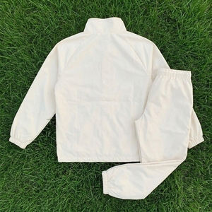Manufacture Windbreaker Suit Unisex 100% Nylon Rain Jacket Pants Set High Quality <b>Wind</b> <b>Breaker</b> Rain Tracksuit Unisex - Product Image 2