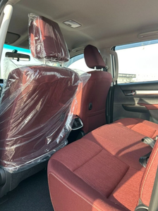 Toyota Hilux 2.7L Gasolina, Modelo 2025, Usada, de Alta Calidad, Perfecta, Lista para Usar, con Garantía de 3 Años, Lista para GCC - Product Image 2