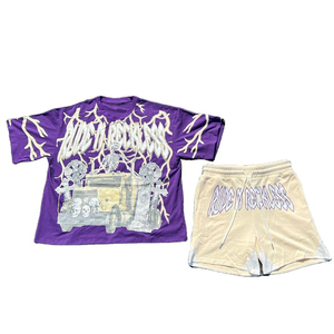 Ensemble T-shirt et short pour homme, noir, 100% coton, streetwear, avec logo imprimé numérique personnalisé sur le devant, short assorti, tenue décontractée d'été - Product Image 2