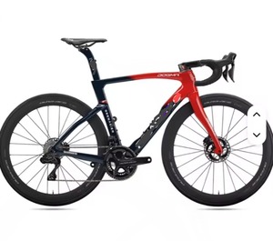 NOUVEAU Vélo de route sans balais DURA ACE DI2 Série F 2025 - Product Image 1