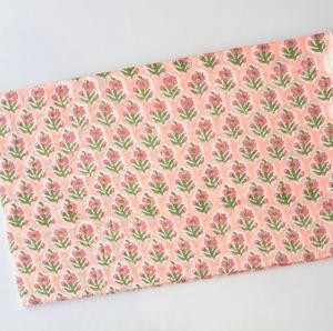 Tissu en coton tricoté uni de poids moyen résistant à l'eau Sanganer pour la confection de textiles de maison, de housses de sacs et de vêtements (vente en gros au mètre) - Product Image 1