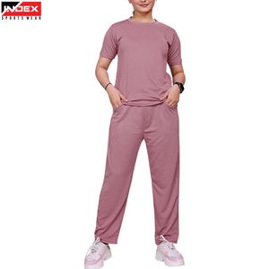 ชุดเสื้อยืดและกางเกงสำหรับผู้หญิงทันสมัย เนื้อผ้าระบายอากาศ แห้งเร็ว สวมใส่สบาย เหมาะสำหรับออกกำลังกาย ชุดฟิตเนสเก๋ไก๋สำหรับคนรักการออกกำลังกาย - Product Image 1