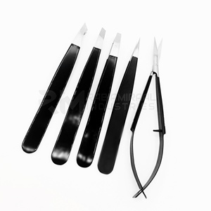 Producto de Primera Categoría RMI, Juego de Pinzas para Cejas de Acero Inoxidable con 4 Puntas Diferentes, Punta Plateada, Recubrimiento en Polvo Negro - Product Image 2