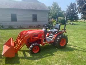 Tractor cortacésped Kubota B2320 usado a precio rebajado en venta - Product Image 5