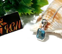 Pendentif en topaze bleue naturelle, argent sterling 925, pendentif en pierre précieuse fait main, collier chaîne, bijoux statement, certifié par une tierce partie