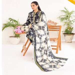 Venta al por mayor de verano de 3 piezas de trajes paquistaníes bordado Bin Hameed Vol VARSHA colección India y Pakistán ropa diaria - Product Image 3