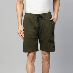 กางเกงขาสั้นผู้ชายทรงหลวมขายส่งยอดนิยม บริการ OEM ขนาดใหญ่พิเศษ ผ้าฝ้าย 100% แห้งเร็ว รับสกรีนโลโก้ สำหรับใส่ลำลอง - Product Image 1