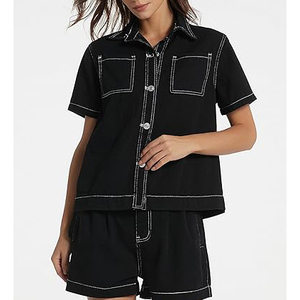 Conjunto de dos piezas de mezclilla para mujer: Top y shorts, estilo vaquero sexy con botones, atuendo casual de mezclilla de manga larga con cremallera. - Product Image 1