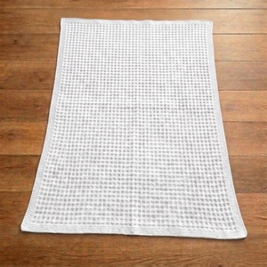 White Textured Waffle Weave 100% Cotton Bath Towel Lightweight Soft - Product Image 4
