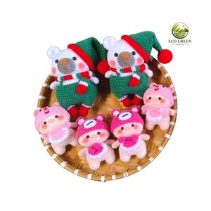Llavero de Peluche de Ganchillo Navideño Hecho a Mano: Papá Noel, Reno, Muñeco de Nieve - Suave Juguete Decorativo y Regalo - Product Image 2