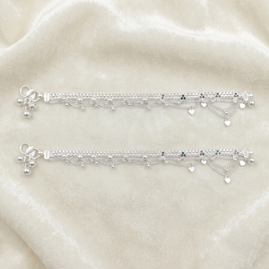 Chaîne de cheville élégante DIVYORO en argent - Product Image 2