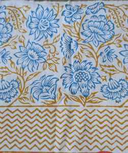 Tissu Premium 100% Coton Peigné Dobby Résistant à l'Abrasion, Durable et Respirant pour Vêtements de Filles et Vente en Gros - Product Image 2