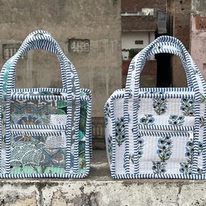 Sac fourre-tout matelassé en coton pur de qualité supérieure, avec logo personnalisé imprimé, réutilisable, pour courses, à porter à l'épaule, unisexe - Product Image 5