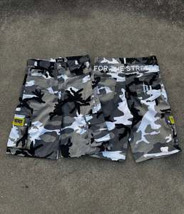 Shorts cargo coupe décontractée personnalisés en sergé de coton premium, imprimé camouflage, multi-poches, style streetwear - Product Image 2