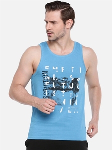 Camiseta sin Mangas Azul Claro para Hombre con Estampado de Letras en la Parte Delantera, Cuello Redondo, Estilo Casual, 100% Algodón, Tejido Transpirable - Product Image 3