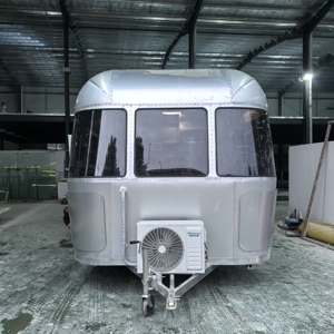 Remolque de Comida Móvil Portátil de Acero Inoxidable con 4 Ruedas, Casa Rodante con Cocina y Dormitorio - Product Image 4