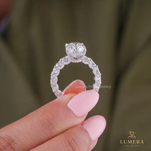Anillo Clásico Ovalado con Diamante Cultivado en Laboratorio, Halo Oculto, Engaste en U, Joyería OEM, Anillo de Boda, Joyería Nupcial de Lujo para Mujer - Product Image 4