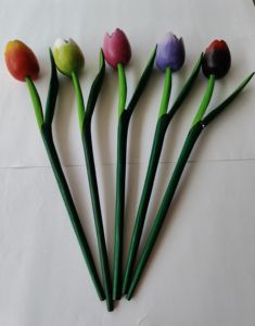 ของตกแต่งบ้านทำมือจากไม้กระถินณรงค์ Tulip Play Sound พร้อมสไตล์โรแมนติกและเทคนิคการขัดเงา ความยาว 37 ซม. น้ำหนักเบา เหมาะสำหรับเป็นของขวัญ - Product Image 6