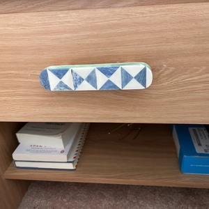 Modern Resin Wood Cabinet <b>Drawer</b> Door with <b>Ceramic</b> <b>Knobs</b> & Pull Handle Wholesale Metal for Kitchen Bedroom Dresser Bathroom Use - Product Image 2