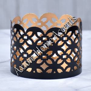 Axiom Home Accents Diseño geométrico moderno Juego de portavelas de madera Acabado elegante para Navidad Ocasiones especiales Incluye linternas - Product Image 2