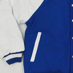 เสื้อแจ็คเก็ตวาร์ซิตี้สีน้ำเงินเซต้ารอยัลบลู |   เสื้อโค้ทตัวแทนชมรมนักเรียนหญิงทำจากขนสัตว์แท้ |   เครื่องแต่งกายกรีกคุณภาพสูง อุปกรณ์โรงเรียน งานปัก - Product Image 4