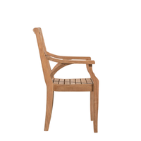 Chaise de salle à manger simple en teck massif avec dossier en forme de croissant et structure robuste à emboîtement