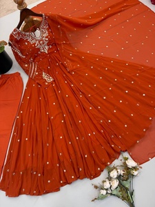 Ensemble Anarkali élégant, parmi les plus vendus, pour mariage et soirées, disponible à prix abordables - Product Image 5