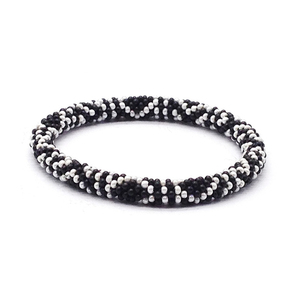 Nepal Origin Supplier Selling High Quality Trendy Multi Colors Handmade Women's Glass <b>Beaded</b> <b>Bracelets</b> at Low Market Price - Product Image 1