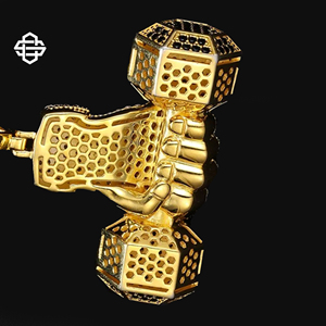 Colgante de Plata 925 Bañado en Oro con Moissanita, Diseño de Mancuerna de Puño Helado, Estilo Hiphop, para Fitness, Joyería Bling para Hombres y Mujeres, Estilo Rapper - Product Image 3