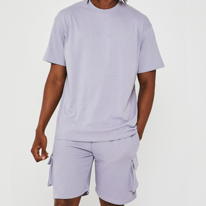 T-shirt de qualité supérieure en gros, t-shirt uni à manches courtes, décontracté, de haute qualité, ensemble t-shirt et short pour hommes - Product Image 5