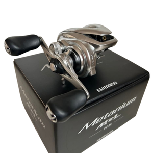 Carrete de Pesca de Baitcasting Metanium MGL HG para Diestros, Aleación de Aluminio, 300g, Sistema de Arrastre Suave, Ligero - Product Image 1