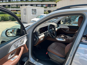 Mercedes Benz GLE 350 Clase GLE 350 4Matic SUV Híbrido de Lujo con Tracción en las Cuatro Ruedas, Vehículo Diésel Eléctrico, Listo para Exportación - Product Image 5