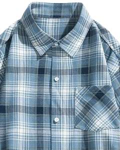Chemise décontractée à carreaux bleu clair pour homme, en coton et polyester, manches longues, boutonnée, pour la vente en gros, l'OEM et l'exportation. - Product Image 4