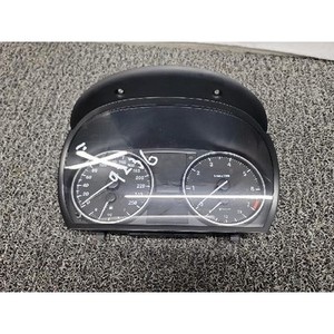 ชุดหน้าปัดรถยนต์ BMW ซีรีส์ 3 ปี 2006-2013 มือสอง ของแท้ รหัส 918733601 - Product Image 1