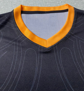 Camiseta Deportiva para Hombre, Cuello en V, Corte Regular, Manga Regular, Estampada, Spandex/Algodón, Color Negro/Azul, Secado Rápido, Logotipo Frontal, Para Todas las Temporadas - Product Image 4