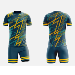 Ensembles d'uniformes de football personnalisés de qualité supérieure, imprimés par transfert thermique, manches courtes d'été, 100 % polyester, séchage rapide, extensibles - Product Image 1